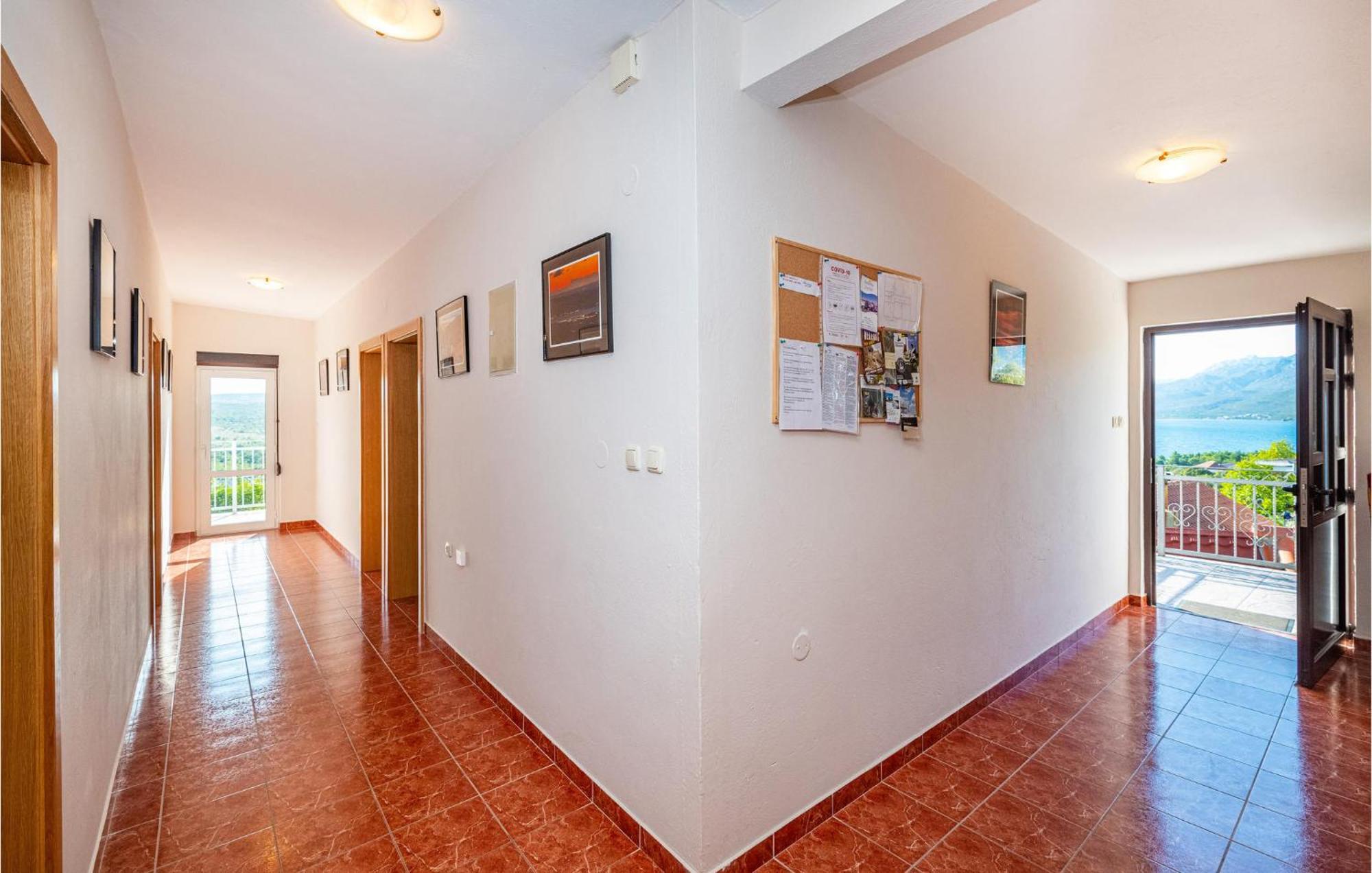 Beautiful Home In Rovanjska With Wifi Bagian luar foto